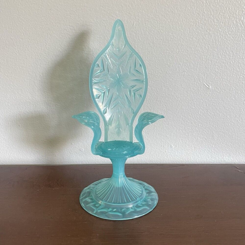 2013 Disney Frozen Icy Blue Plastic Chair Throne Replacement Doll Accessories